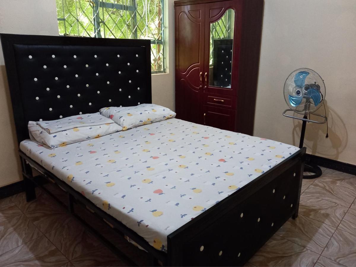 Boma la Ngombe Airb&B Homestay מראה חיצוני תמונה
